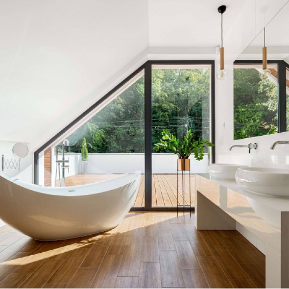 Удивительный дизайн ванной комнаты на чердаке