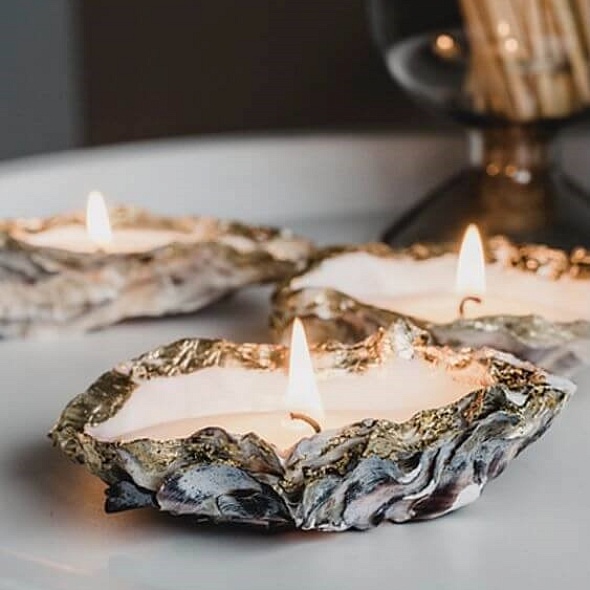 Эстетика моря при свечах: превращаем ракушки в декор 